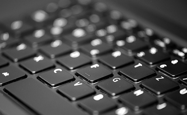 Zespół EdukacjaFinansowa podczas warsztatu edukacyjnego w sali konferencyjnej w Warszawie